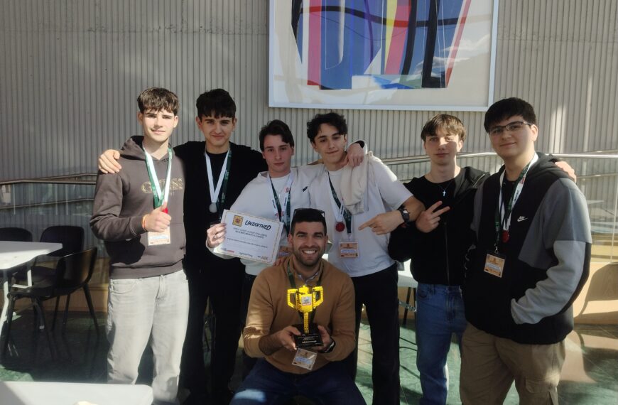 La Salle Virgen del Mar brilla y es galardonada en la FIRST LEGO League de la UAL