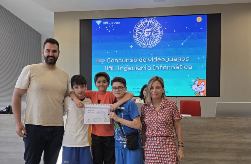 ¡Nuestros alumnos de 1º de la ESO triunfan en el Concurso de Videojuegos de la Universidad de Almería!